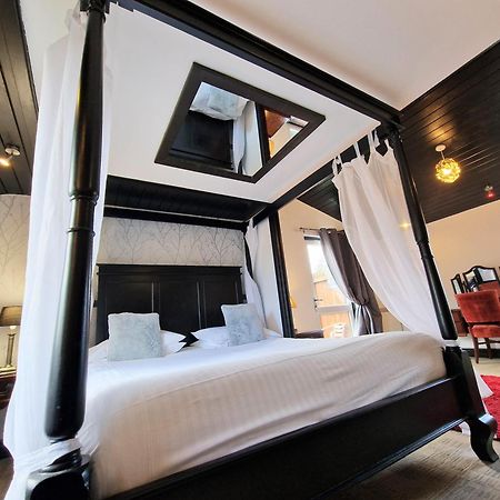Ochil 9 With Private Hot Tub - Fife - Loch Leven - Lomond Hills - Pet Friendly Villa Kelty ภายนอก รูปภาพ